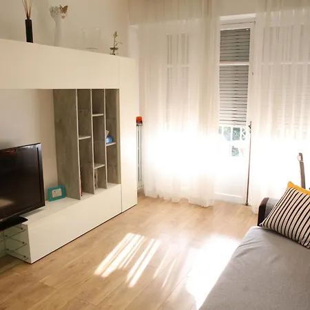 Modern Nice, Proche Gare Riquier * Nice